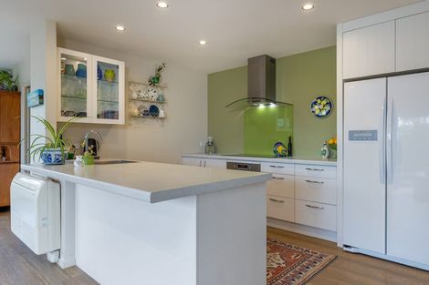 Photo of property in 2 Puketutu Grove, Motueka, 7120