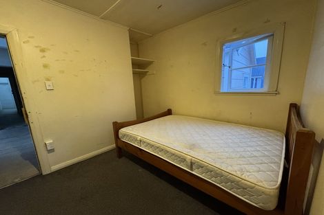 Photo of property in 16 Austin Street, Mount Victoria, Wellington, 6011