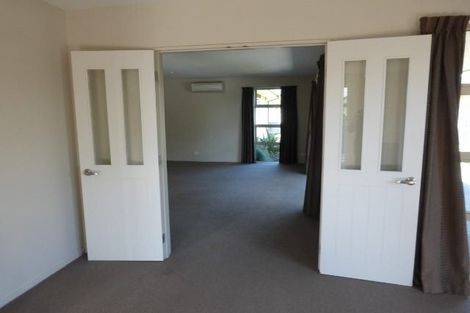 Photo of property in 10 Cognac Drive, Yaldhurst, Christchurch, 8042