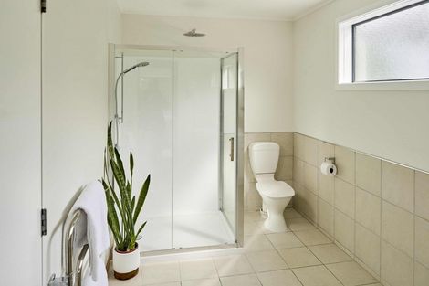 Photo of property in 51a Omapere Street, Whitby, Porirua, 5024