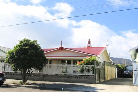 Photo of property in 12 Collins Street, Petone, Lower Hutt, 5012