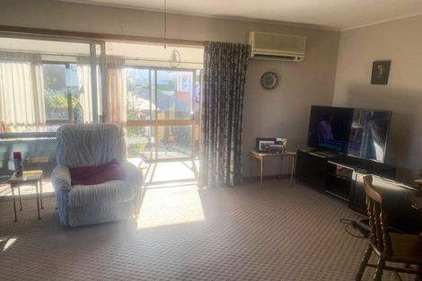 Photo of property in 2/42 Hill View Crescent, Highfield, Timaru, 7910