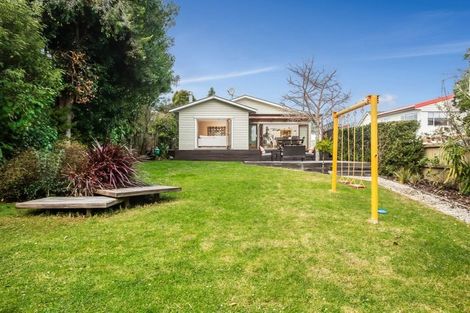 Photo of property in 73 Kowhai Road, Mairangi Bay, Auckland, 0630