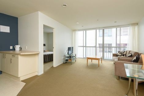 Photo of property in Terrace Heights Apartments, 2/163p The Terrace, Wellington Central, Wellington, 6011