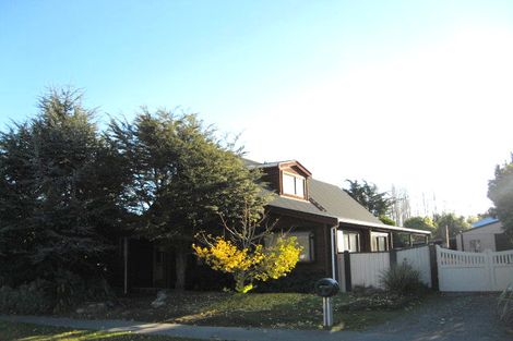 Photo of property in 23 Wiremu Street, Redwood, Christchurch, 8051