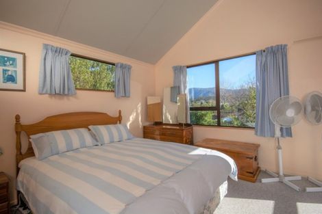 Photo of property in 239b Waikawa Road, Waikawa, Picton, 7220