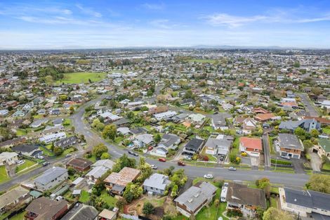 Photo of property in 122 Aberdeen Drive, Dinsdale, Hamilton, 3204