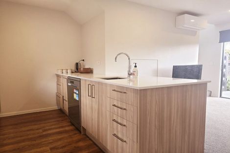 Photo of property in 2/66 Metcalfe Road, Ranui, Auckland, 0612