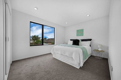 Photo of property in 60d Landscape Road, Papatoetoe, Auckland, 2025