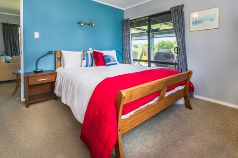 Photo of property in 65 Grange Road, Hahei, Whitianga, 3591