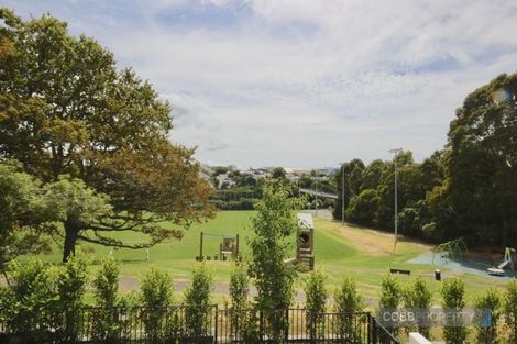 Photo of property in 601/8 Kingsland Terrace, Kingsland, Auckland, 1021