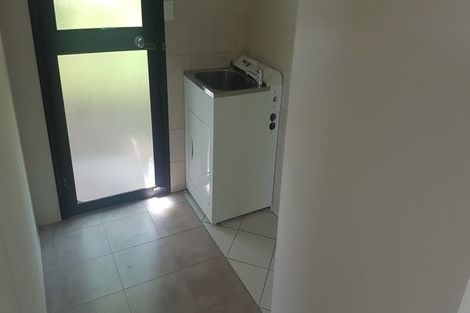 Photo of property in 5/15 Barneys Farm Road, Clendon Park, Auckland, 2103