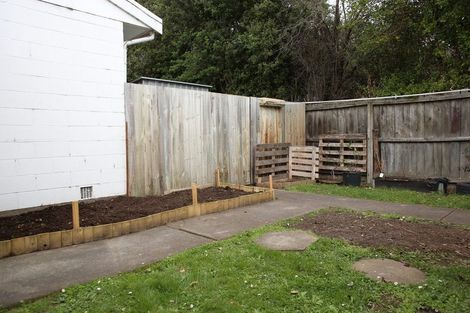 Photo of property in 3/16 Hargest Crescent, Sydenham, Christchurch, 8023