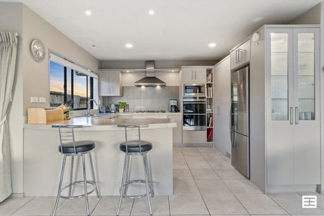 Photo of property in 4 Brackenburn Drive, Ohauiti, Tauranga, 3112