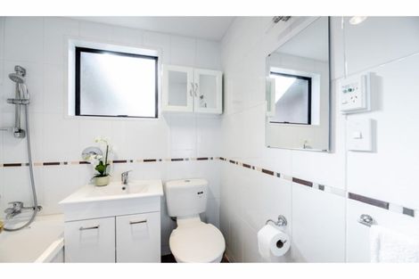 Photo of property in 28 Rubens Place, Burnside, Christchurch, 8053