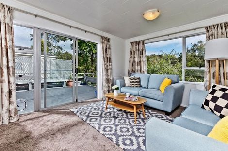 Photo of property in 53 Awaruku Road, Torbay, Auckland, 0630