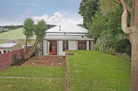Photo of property in 445 Adelaide Road, Berhampore, Wellington, 6023