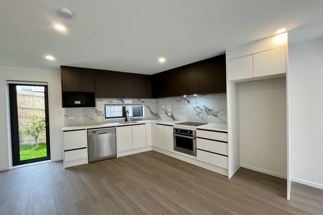 Photo of property in 12b Massine Place, Randwick Park, Auckland, 2105