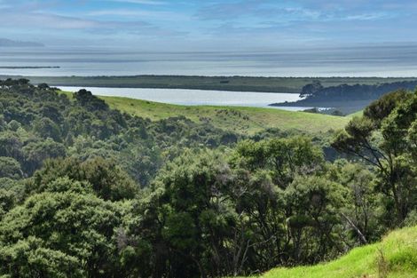 Photo of property in 121 West Road, Kaukapakapa, 0873