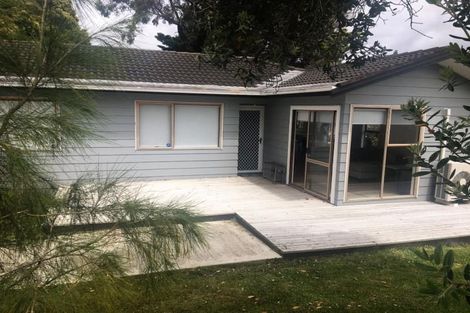 Photo of property in 34 Kelman Road, Kelston, Auckland, 0602
