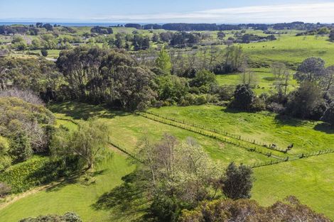 Photo of property in 15 Hadfield Road, Peka Peka, 5391