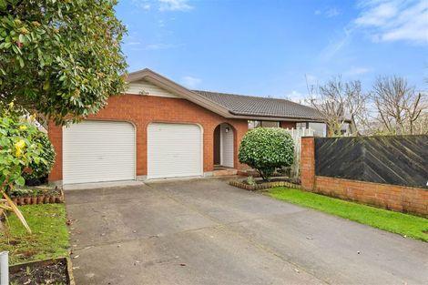 Photo of property in 11 Karnak Crescent, Russley, Christchurch, 8042