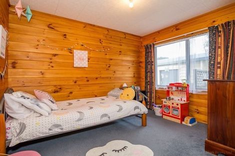 Photo of property in 46 Norana Road, Timberlea, Upper Hutt, 5018