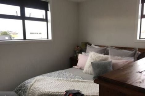 Photo of property in 101/4 Village Quarter Lane, Frankton, Hamilton, 3204