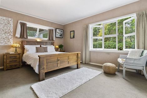 Photo of property in 2/43a Stanley Point Road, Stanley Point, Auckland, 0624