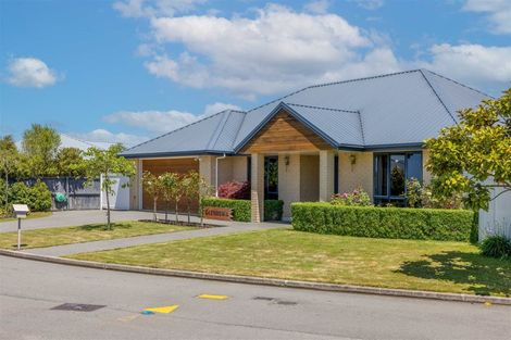 Photo of property in 17 Chamberlain Lane, Rangiora, 7400