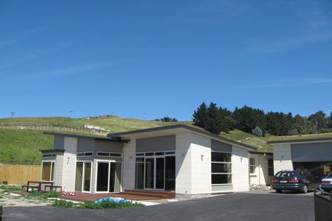 Photo of property in 34 Pentonville Close, Westmorland, Christchurch, 8025