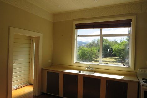 Photo of property in 74 Havelock Street, Kenmure, Dunedin, 9011