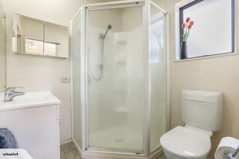 Photo of property in 34 Puriri Road, Pukekohe, 2120