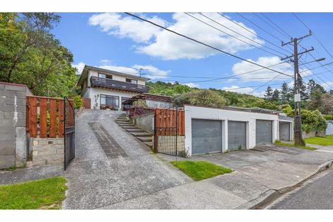 Photo of property in 18-20 Bledisloe Crescent, Wainuiomata, Lower Hutt, 5014