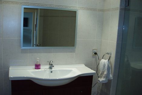 Photo of property in Construction House, 53/80 Kent Terrace, Mount Victoria, Wellington, 6011