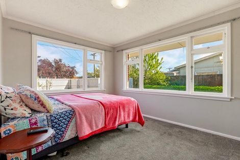 Photo of property in 5 Norrie Street, Redwood, Christchurch, 8051