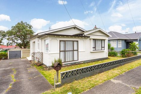 Photo of property in 9 Rata Street, Gonville, Whanganui, 4501