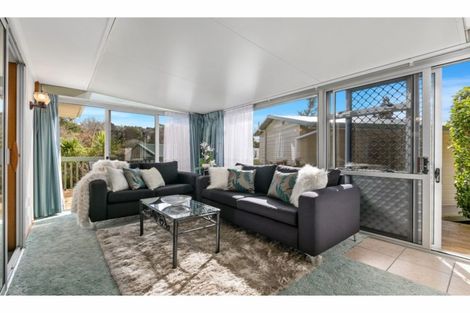 Photo of property in 18 Carina Crescent, Torbay, Auckland, 0630