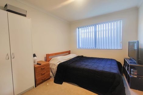 Photo of property in 6 Duin Lane, Wiri, Auckland, 2104