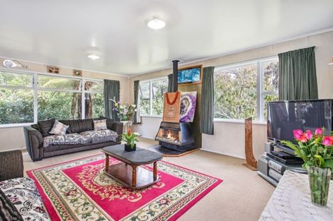 Photo of property in 23 Thompson Terrace, Manurewa, Auckland, 2102