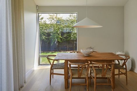 Photo of property in 17 Gosset Street, St Albans, Christchurch, 8014