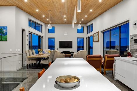 Photo of property in 16a Links Drive, Waiwhakaiho, New Plymouth, 4312