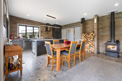 Photo of property in 193 Rowes Road, Hunterville, 4785