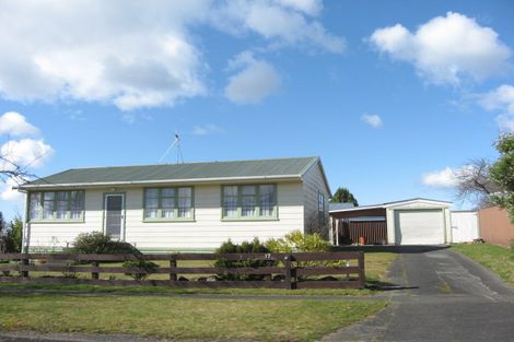 Photo of property in 17 Runuku Grove, Turangi, 3334