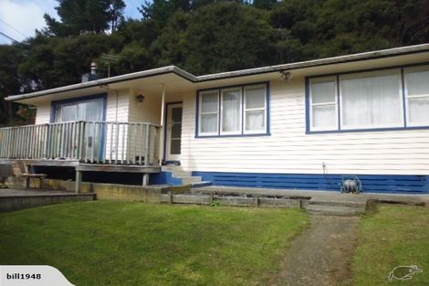 Photo of property in 6 Shackleton Grove, Stokes Valley, Lower Hutt, 5019