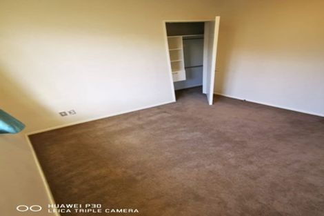 Photo of property in 23 Erceg Way, Rosehill, Papakura, 2113