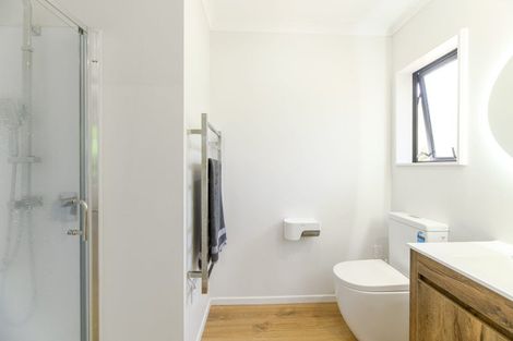 Photo of property in 26a Scarlock Avenue, Browns Bay, Auckland, 0630