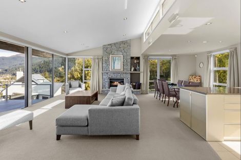 Photo of property in 13d Poole Lane, Queenstown, 9300