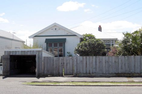 Photo of property in 76 Niblett Street, Whanganui, 4500