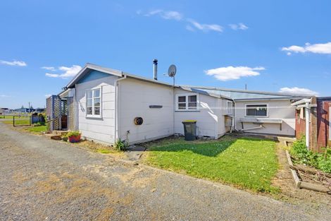 Photo of property in 24 Linklater Avenue, Foxton Beach, Foxton, 4815